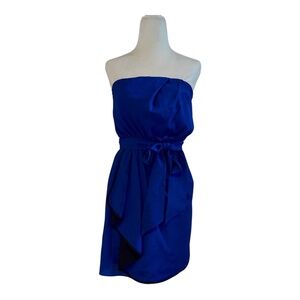 Excellent condition Express strapless dress, worn only one time. Beautiful royal